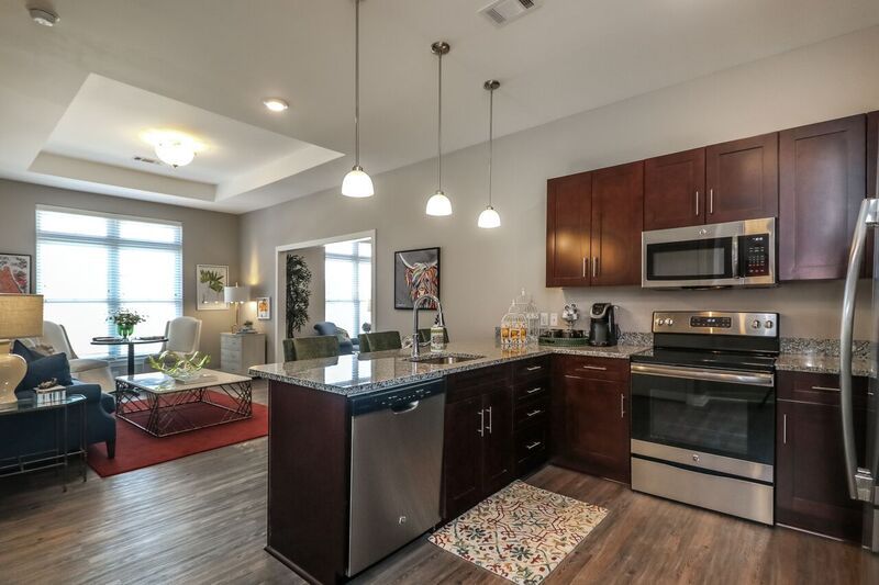 Mission Commons - A Provincial Senior Living Community Mission Chateau Senior Living Community - Pricing, Photos and Floor
